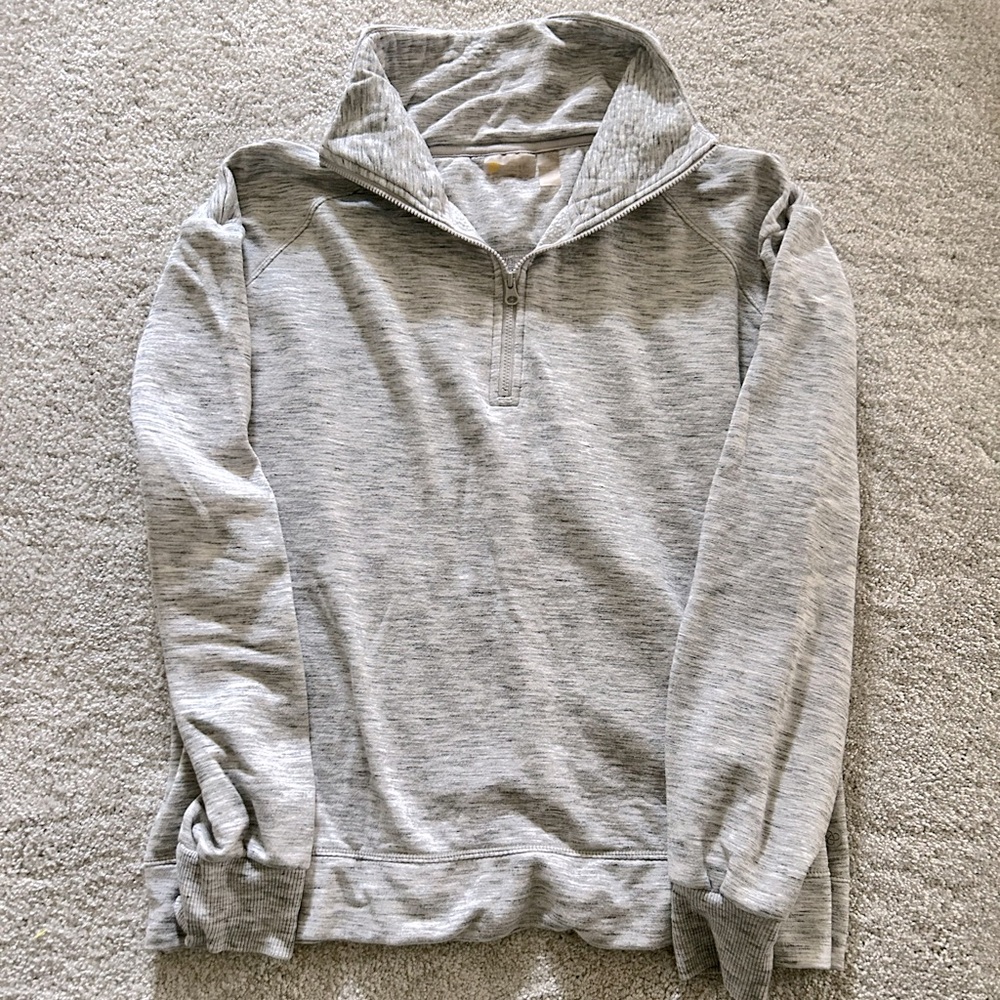 Lightweight Nordstrom Zella half zip sweatshirt, size medium